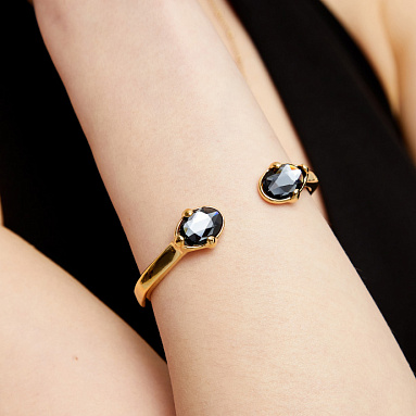 Купить Жесткий браслет Ser Deslumbrante с черными кристаллами, с золотом - Фото 9