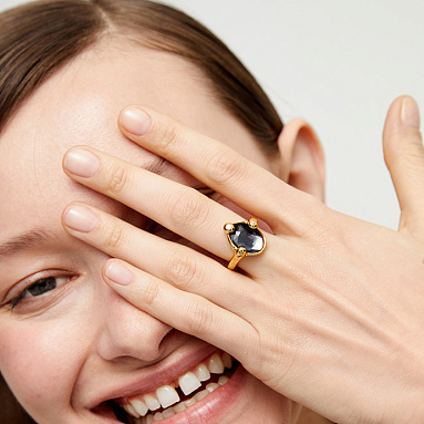 Купить Кольцо Ser Deslumbrante с овальным черным кристаллом, с золотом - Фото 7